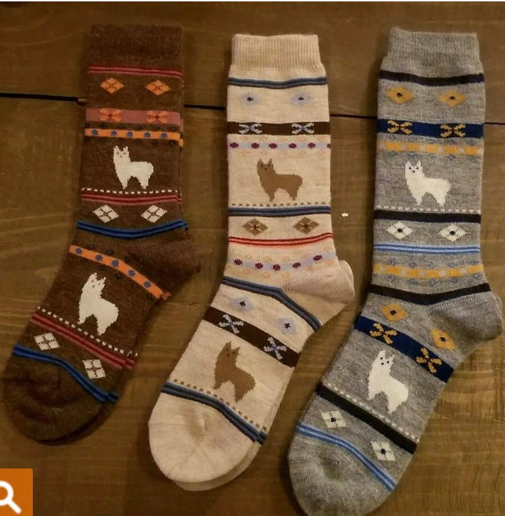 Alpaca Watching Socks - Child