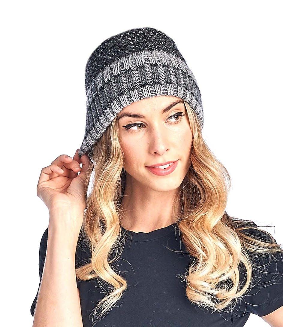 Shupaca Carrera Beanie Hat